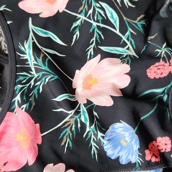 Kate Spade Floral Sports Bra - Picture 2 of 5